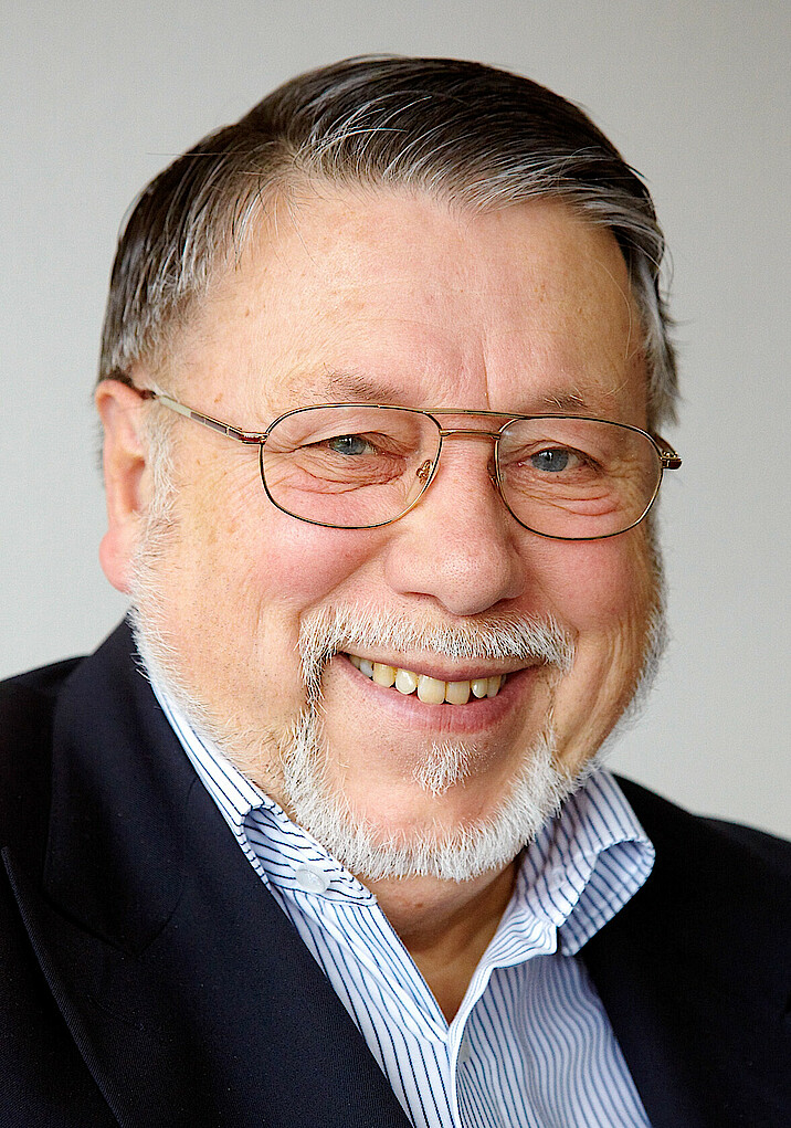 Bild zeigt ein Porträt von Timm Jens
